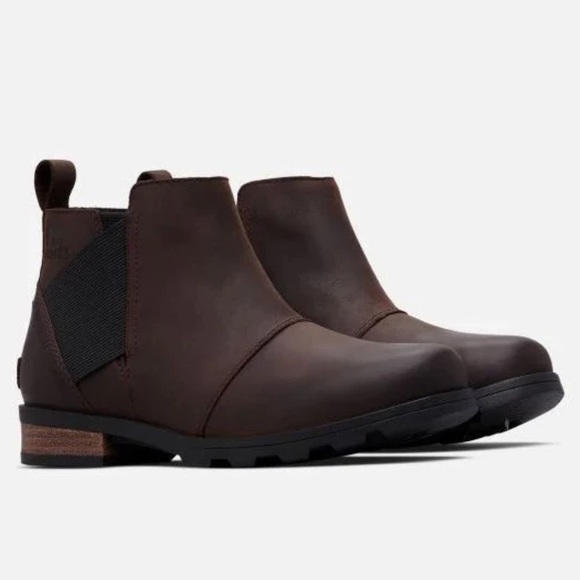 Sorel Shoes - *LAST PAIR* SOREL | Emelie Chelsea Boot in Cattail- Waterproof